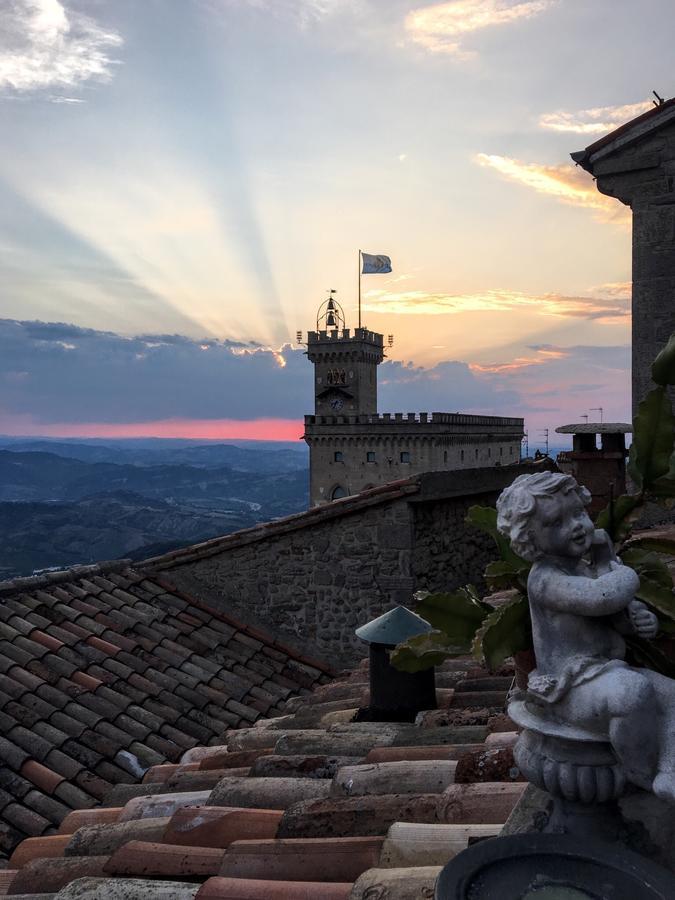 B&B Balsimelli12 San Marino Bagian luar foto