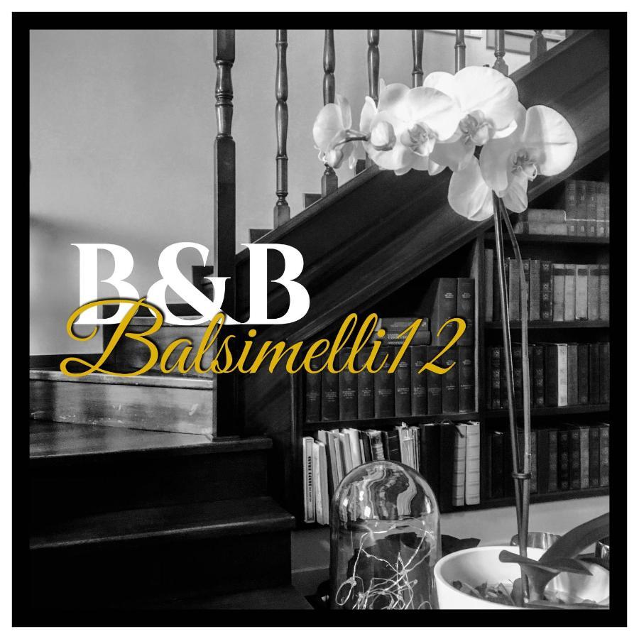 B&B Balsimelli12 San Marino Bagian luar foto