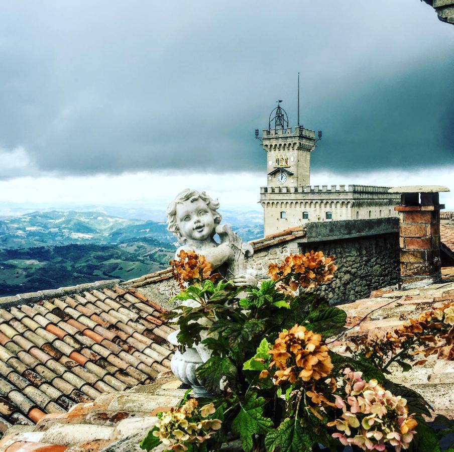 B&B Balsimelli12 San Marino Bagian luar foto